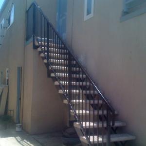 STAIRS & HANDRAILS